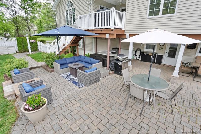 55 Stonewall Lane, Congers, NY 10920