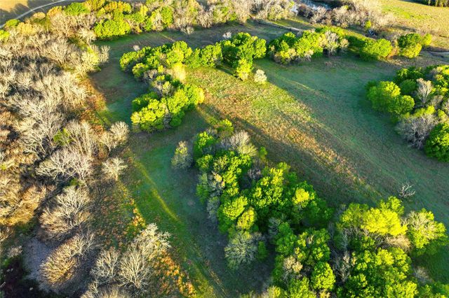 none c.r. 386, Marquez, TX 77865