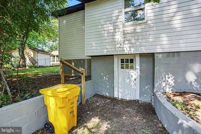 910 PIERPOINT DR, Pasadena, MD 21122