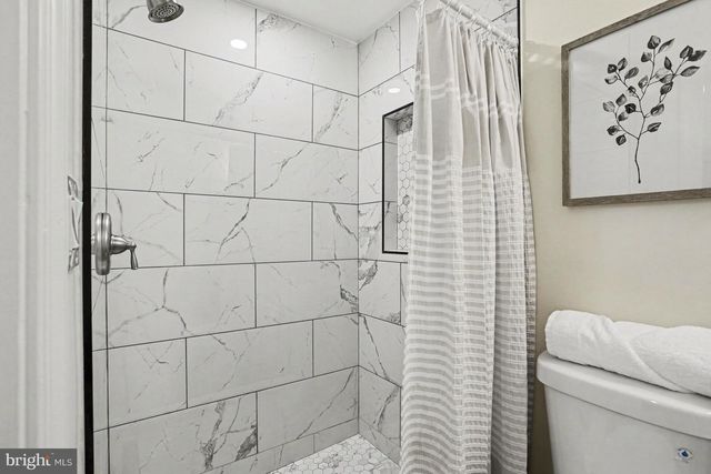 910 PIERPOINT DR, Pasadena, MD 21122