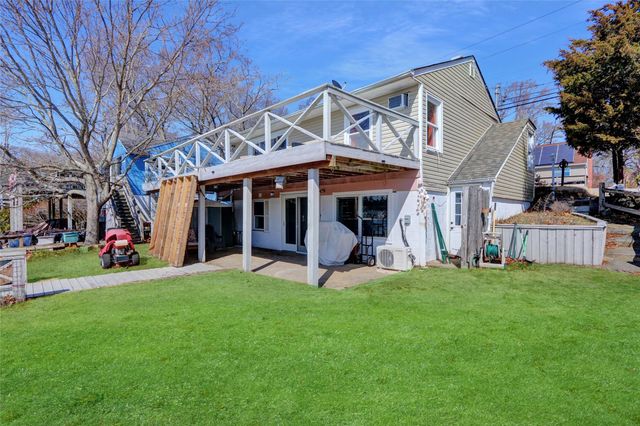 243 Lakeside Trail, Ridge, NY 11961