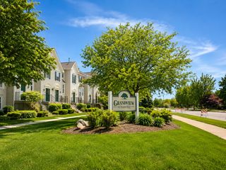 1917 Grandview Place, Montgomery, IL 60538