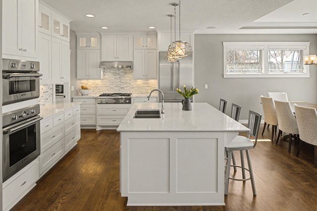 3812 Thomas Avenue S, Minneapolis, MN 55410