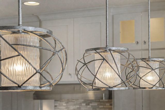 3812 Thomas Avenue S, Minneapolis, MN 55410