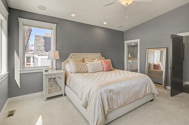 3812 Thomas Avenue S, Minneapolis, MN 55410