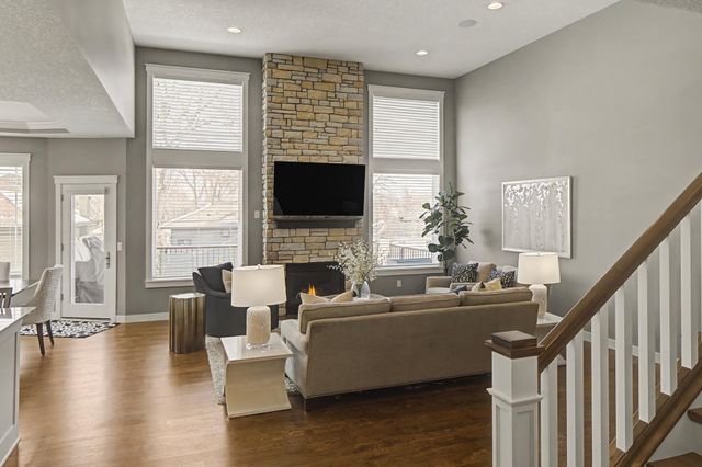 3812 Thomas Avenue S, Minneapolis, MN 55410