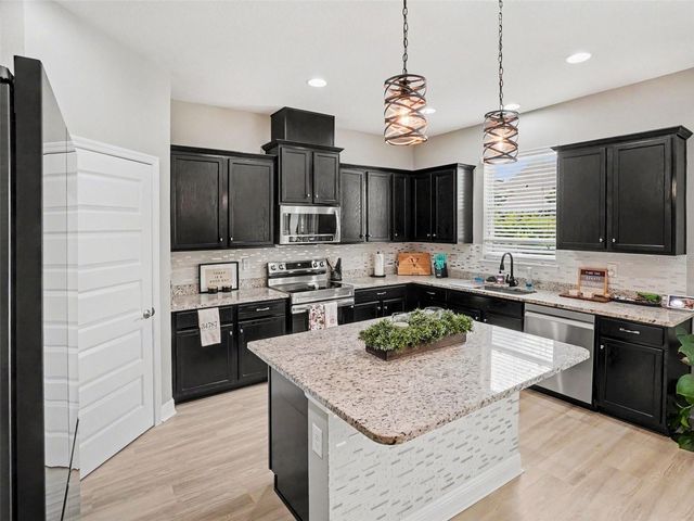 9572 WATERWAY PASSAGE DRIVE, Winter Garden, FL 34787