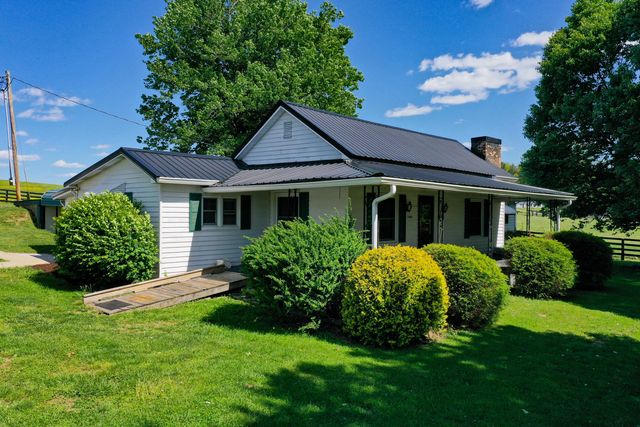 7409 Highway 490, East Bernstadt, KY 40729