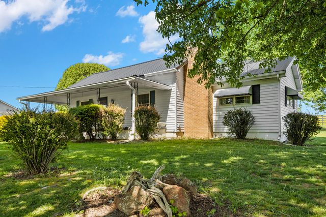 7409 Highway 490, East Bernstadt, KY 40729