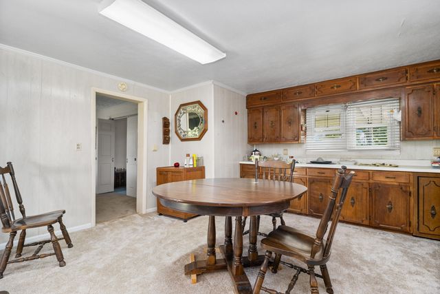 7409 Highway 490, East Bernstadt, KY 40729