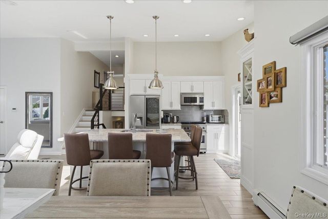 241 W 18th Street, Deer Park, NY 11729
