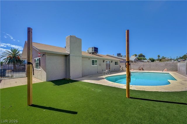 4382 Del Santos Drive, Las Vegas, NV 89121