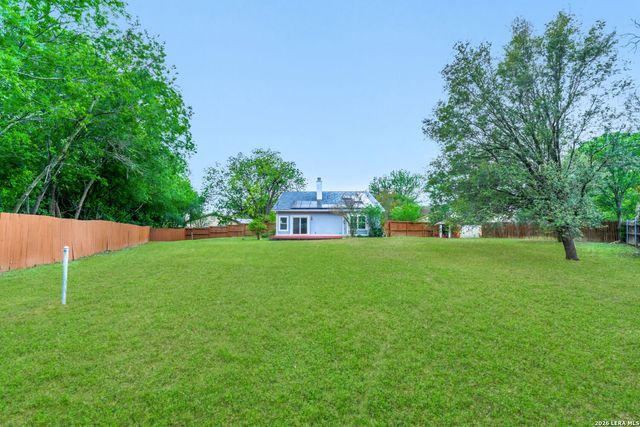 8201 Rimline Dr, San Antonio, TX 78251