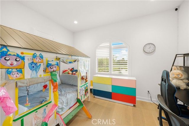 242 Sutters, Irvine, CA 92602