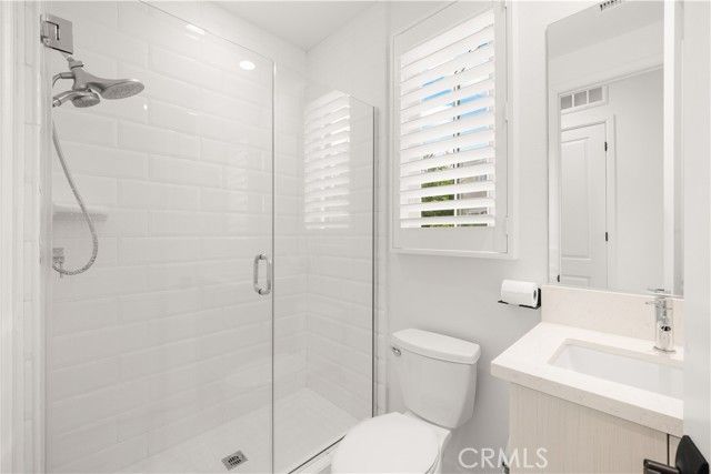 242 Sutters, Irvine, CA 92602