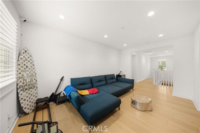 242 Sutters, Irvine, CA 92602