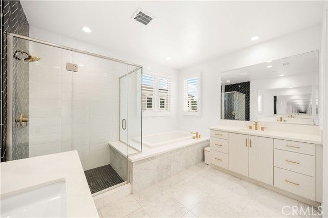 242 Sutters, Irvine, CA 92602