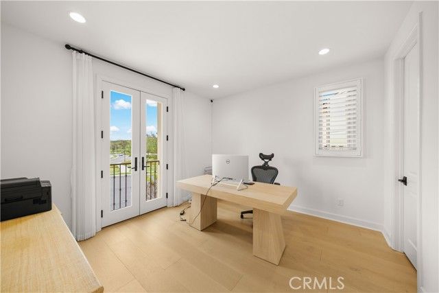 242 Sutters, Irvine, CA 92602