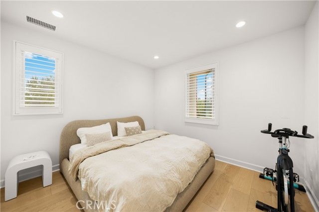 242 Sutters, Irvine, CA 92602