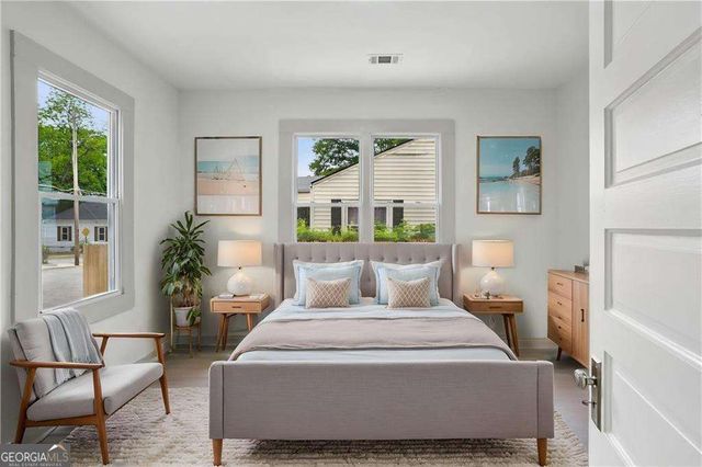 3072 Semmes Street, East Point, GA 30344