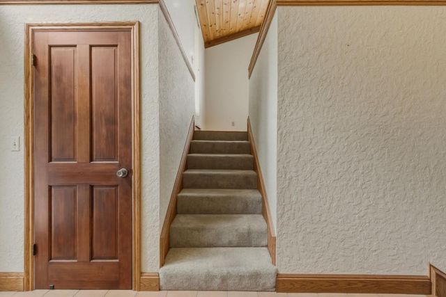 27510 Loma Prieta Way, Los Gatos, CA 95033