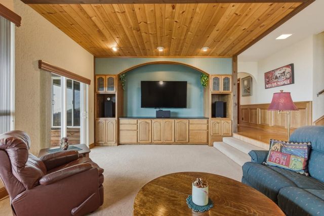 27510 Loma Prieta Way, Los Gatos, CA 95033