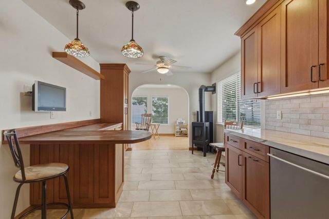 27510 Loma Prieta Way, Los Gatos, CA 95033
