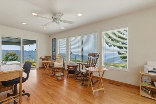 27510 Loma Prieta Way, Los Gatos, CA 95033