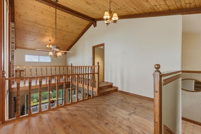 27510 Loma Prieta Way, Los Gatos, CA 95033