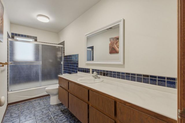 27510 Loma Prieta Way, Los Gatos, CA 95033