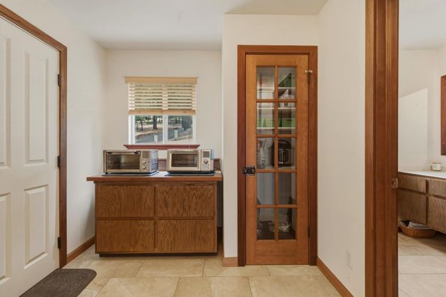 27510 Loma Prieta Way, Los Gatos, CA 95033