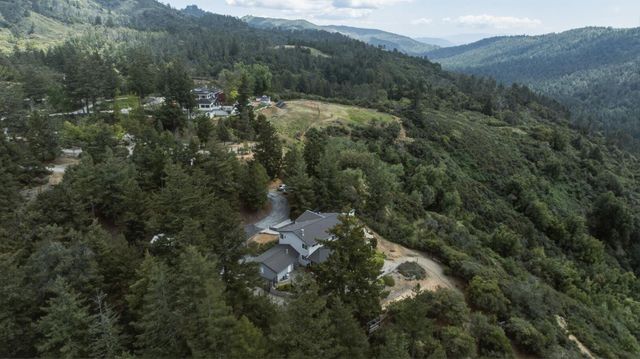 27510 Loma Prieta Way, Los Gatos, CA 95033