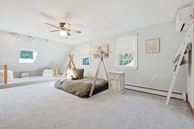 9 River St, Upton, MA 01568