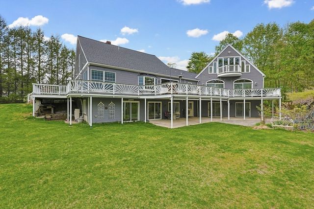 9 River St, Upton, MA 01568