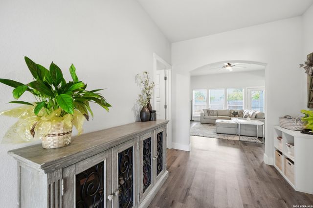 108 Warren Wallace, Blanco, TX 78606