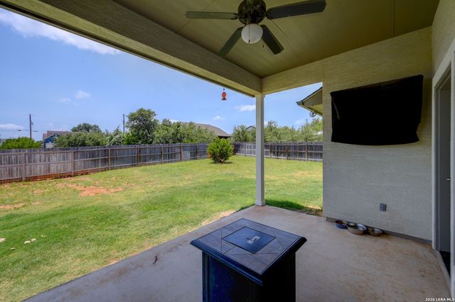 108 Warren Wallace, Blanco, TX 78606
