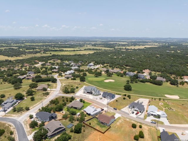 108 Warren Wallace, Blanco, TX 78606