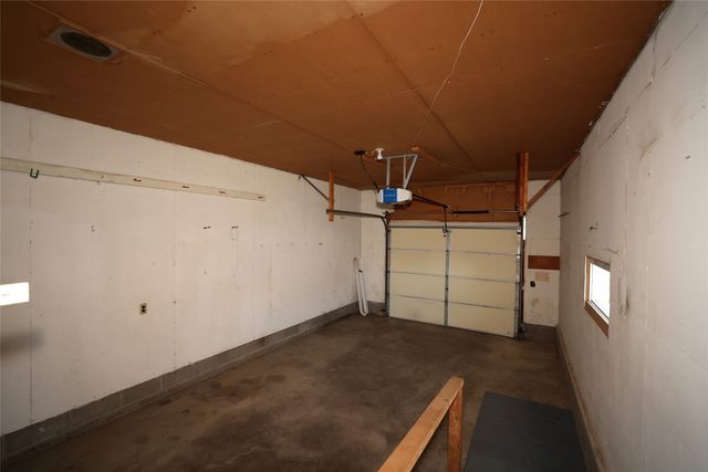 307 SW 7th Street PL, Ogden, IA 50212