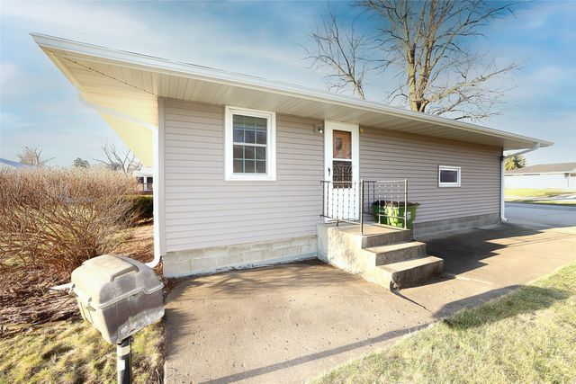 307 SW 7th Street PL, Ogden, IA 50212