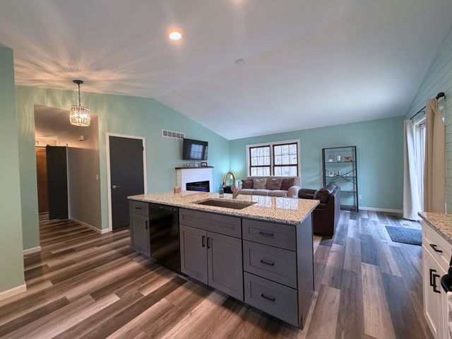 303 Elmwood Drive, Davison, MI 48423