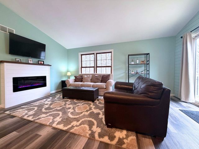 303 Elmwood Drive, Davison, MI 48423