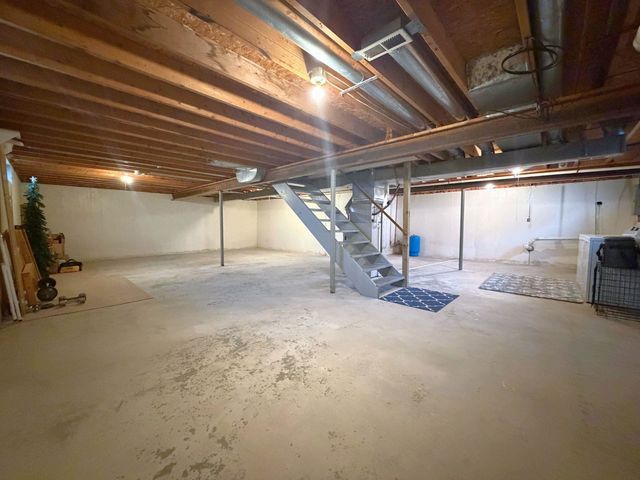 303 Elmwood Drive, Davison, MI 48423