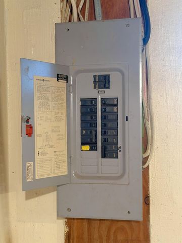 303 Elmwood Drive, Davison, MI 48423