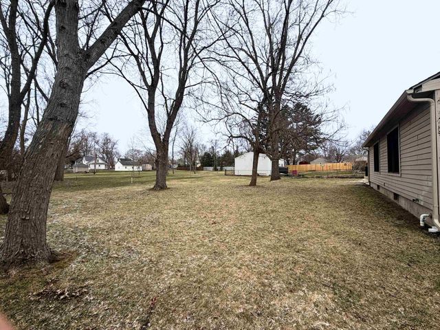 303 Elmwood Drive, Davison, MI 48423