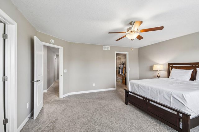 9277 67th Street S, Cottage Grove, MN 55016