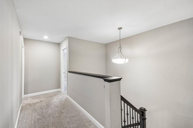 9277 67th Street S, Cottage Grove, MN 55016