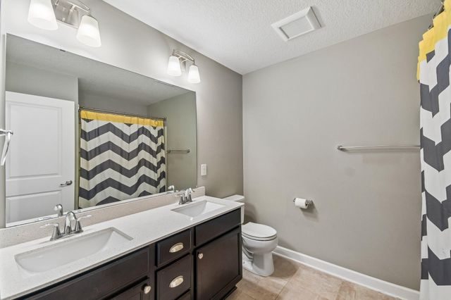 9277 67th Street S, Cottage Grove, MN 55016