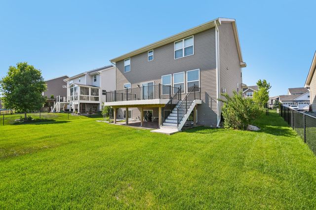 9277 67th Street S, Cottage Grove, MN 55016