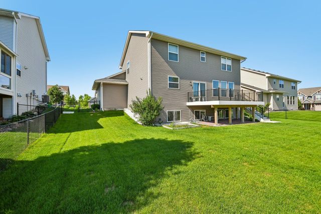 9277 67th Street S, Cottage Grove, MN 55016