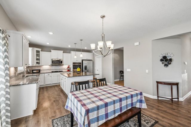 9277 67th Street S, Cottage Grove, MN 55016